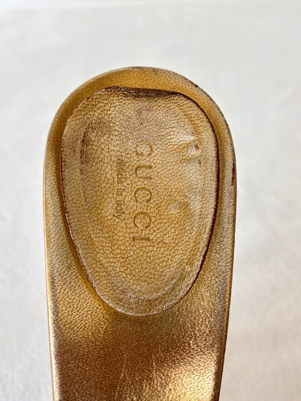 Gucci Rare Tom Ford Runway snakeskin slides, reptilian heel, blk & gold, 7 - Picture 15 of 17